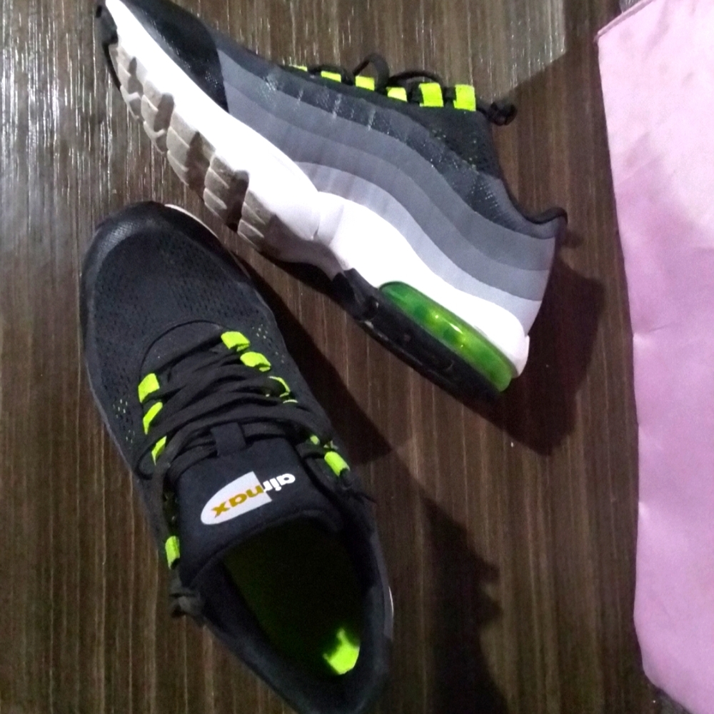 R A R E Nike Airmax
